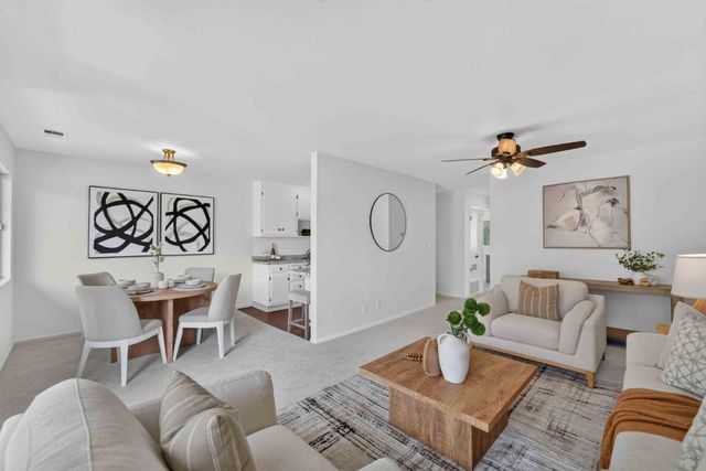 255 S Rengstorff Avenue 42, Mountain View, CA 94040