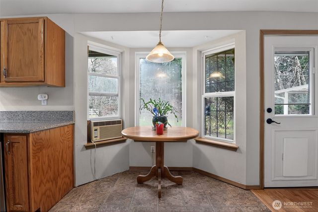 81 E Moore Lane, Shelton, WA 98584