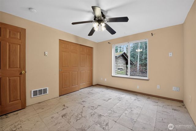 81 E Moore Lane, Shelton, WA 98584