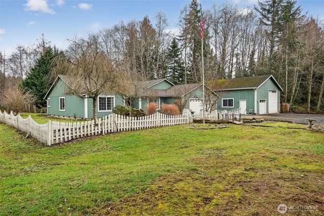 81 E Moore Lane, Shelton, WA 98584