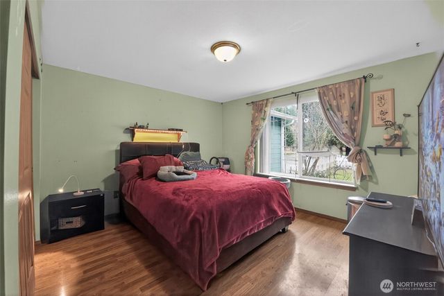 81 E Moore Lane, Shelton, WA 98584