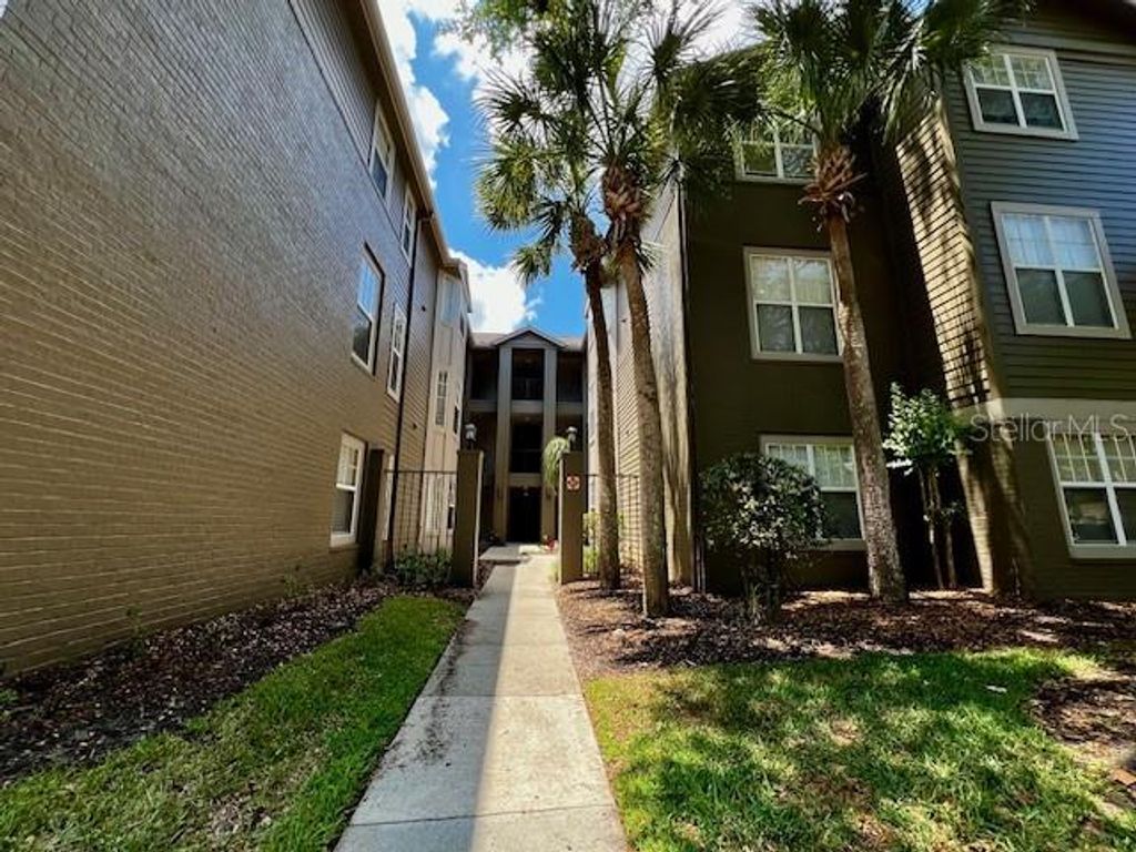 420 SUMMIT RIDGE PLACE 306, Longwood, FL 32779