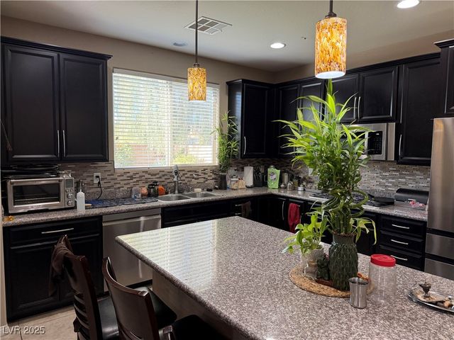 11329 Beta Ceti Street, Las Vegas, NV 89183