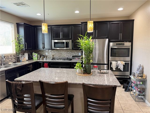 11329 Beta Ceti Street, Las Vegas, NV 89183