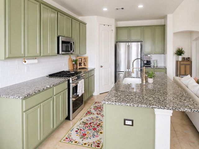 4814 Pecan Arbor Lane, Houston, TX 77069