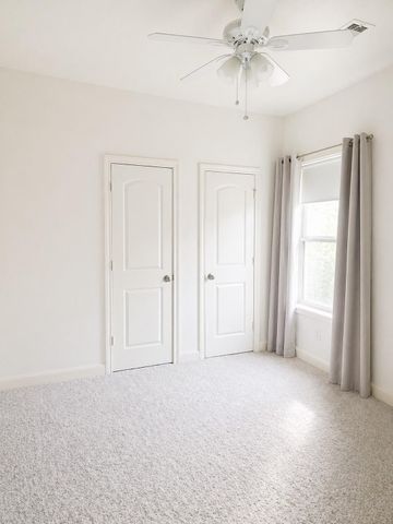 4814 Pecan Arbor Lane, Houston, TX 77069