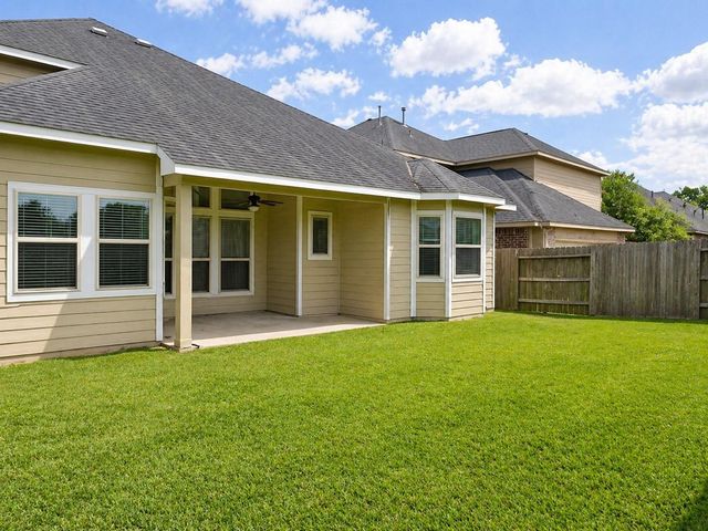 4814 Pecan Arbor Lane, Houston, TX 77069