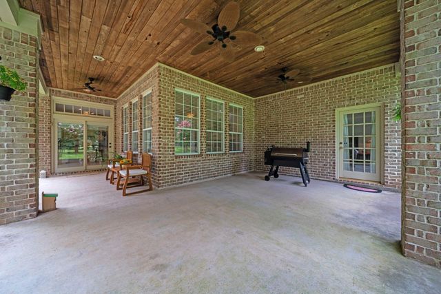 7538 Lorna Road, Montgomery, TX 77316