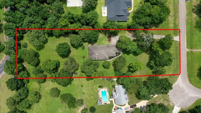 7538 Lorna Road, Montgomery, TX 77316