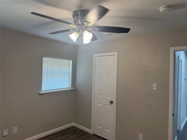 2402 Norwood Drive, Dallas, TX 75228