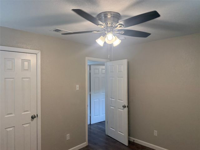 2402 Norwood Drive, Dallas, TX 75228