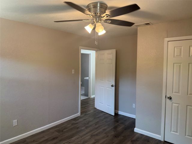 2402 Norwood Drive, Dallas, TX 75228