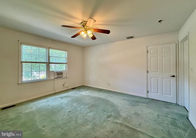 1317 JOANN DR, Millville, NJ 08332