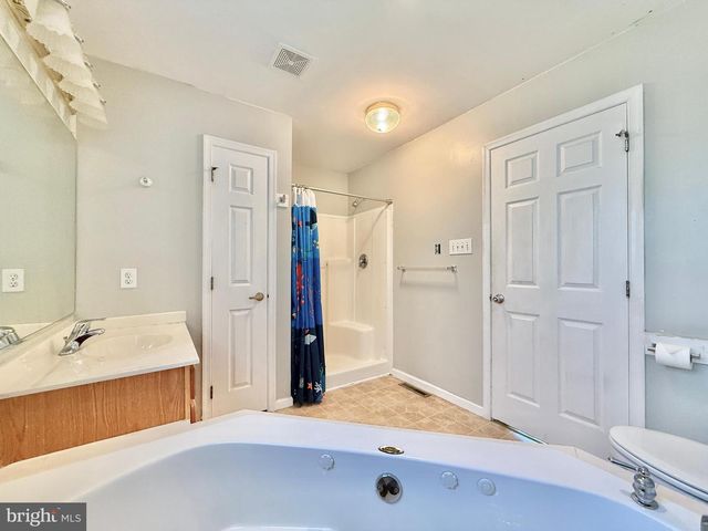 1317 JOANN DR, Millville, NJ 08332