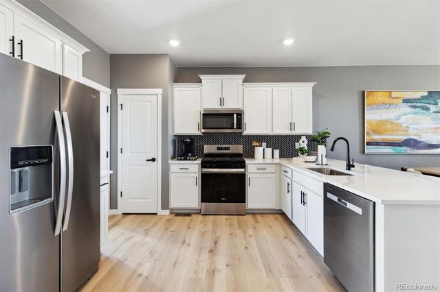 22616 E 7th Place, Aurora, CO 80018