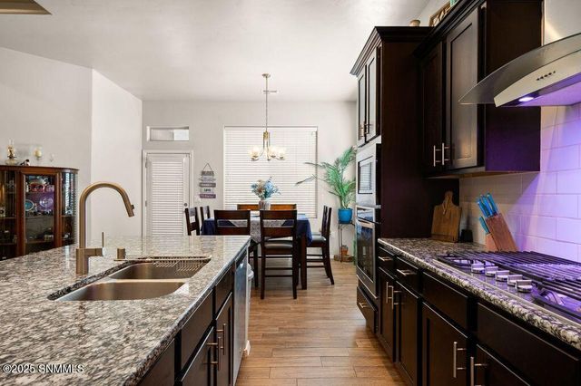 3681 Albion Avenue, Las Cruces, NM 88012