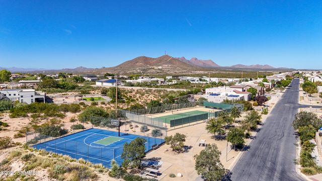 3681 Albion Avenue, Las Cruces, NM 88012