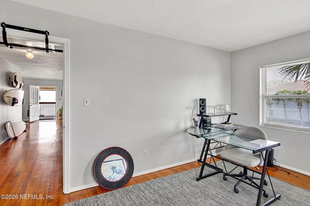 205 11TH Avenue N, Jacksonville Beach, FL 32250