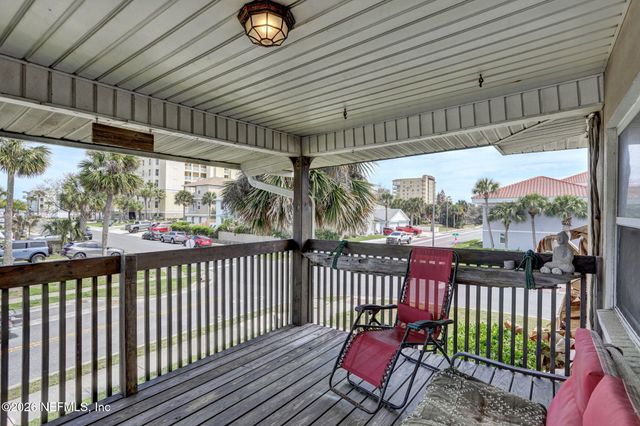 205 11TH Avenue N, Jacksonville Beach, FL 32250