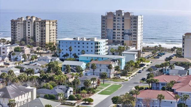 205 11TH Avenue N, Jacksonville Beach, FL 32250