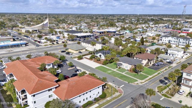 205 11TH Avenue N, Jacksonville Beach, FL 32250