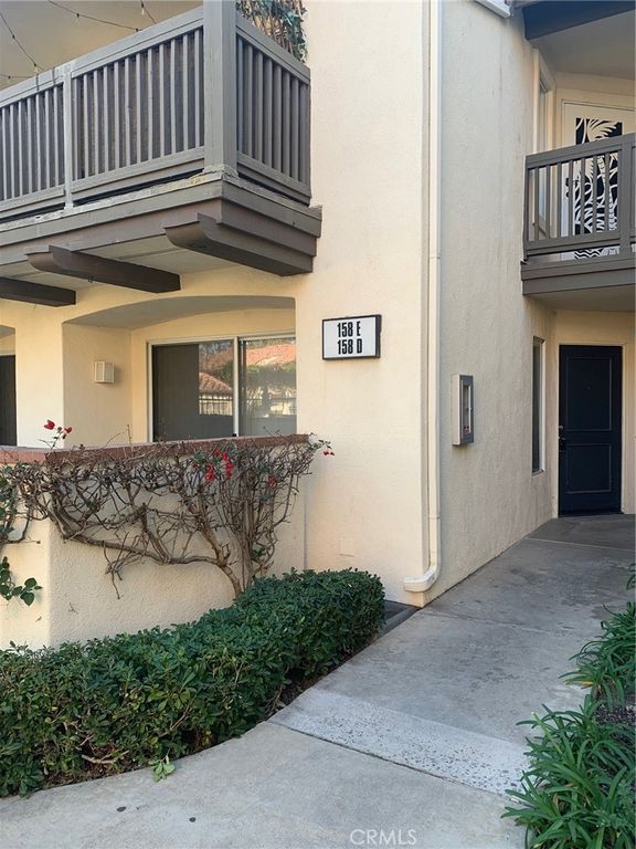 158 S Cross Creek Road D, Orange, CA 92869