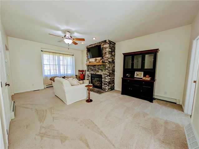 35 Schoolhouse Lane, Oneonta, NY 13820