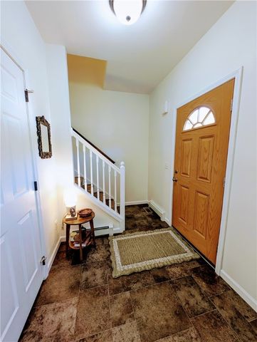 35 Schoolhouse Lane, Oneonta, NY 13820