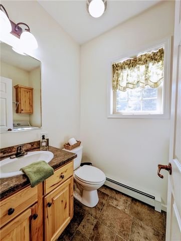 35 Schoolhouse Lane, Oneonta, NY 13820