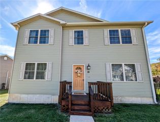 35 Schoolhouse Lane, Oneonta, NY 13820