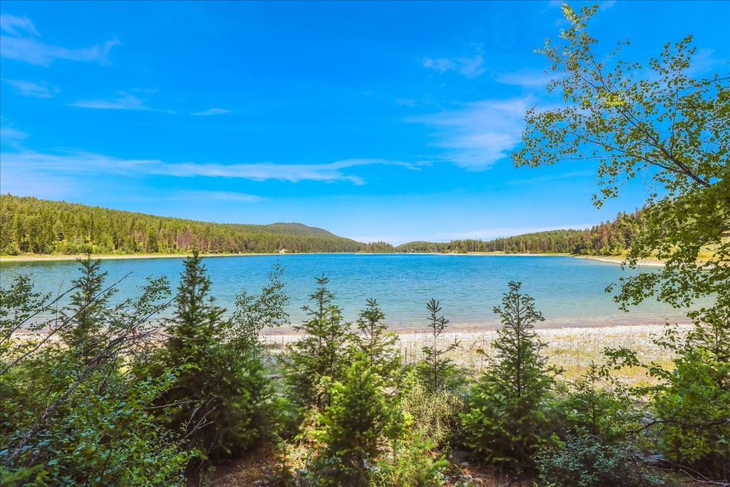 Nhn Ray Flanagan Lane, Eureka, MT 59917 photo 10