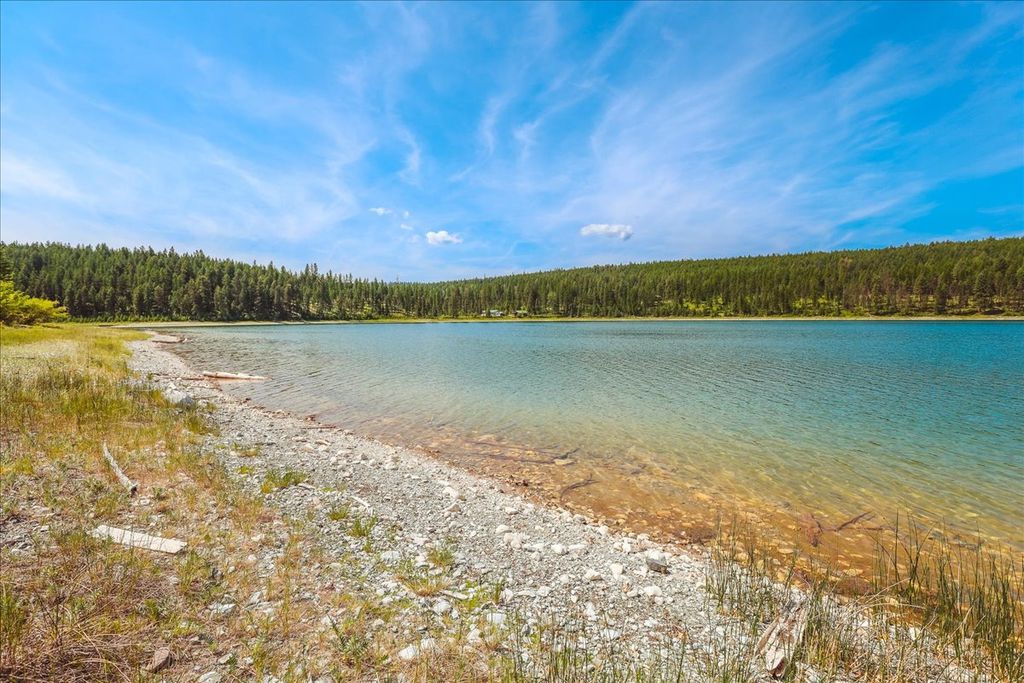 Nhn Ray Flanagan Lane, Eureka, MT 59917 photo 11