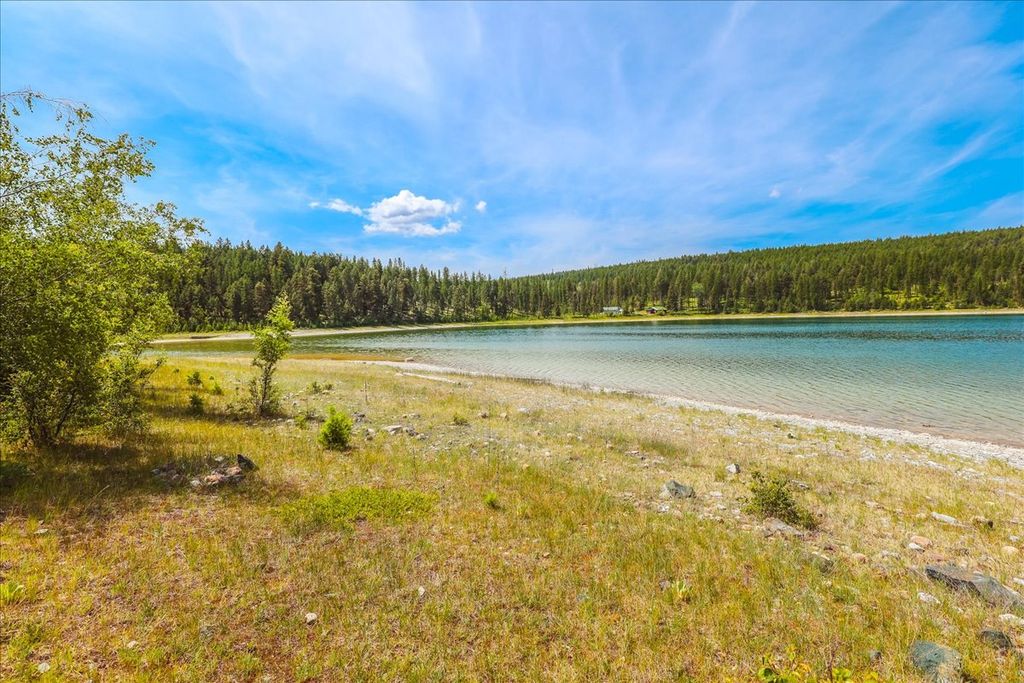 Nhn Ray Flanagan Lane, Eureka, MT 59917 photo 15