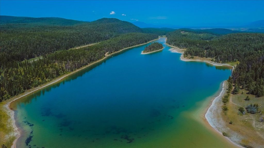 Nhn Ray Flanagan Lane, Eureka, MT 59917 photo 4