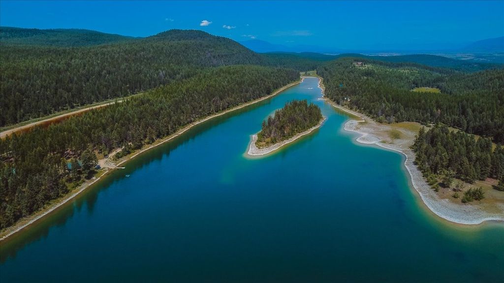 Nhn Ray Flanagan Lane, Eureka, MT 59917 photo 5