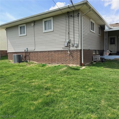 6081 Sunset Drive, Bedford Heights, OH 44146