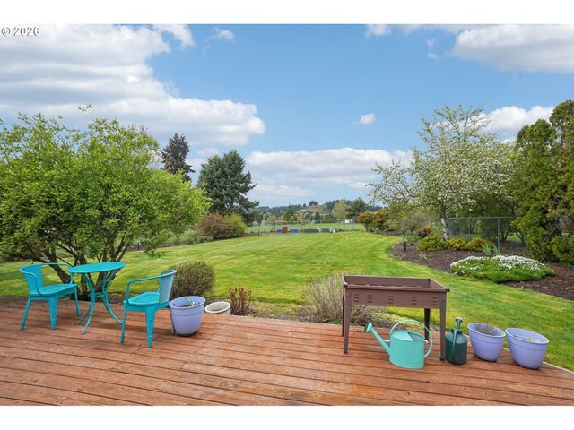 22735 Se NAOMI Dr, Damascus, OR 97089