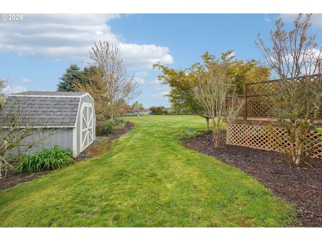 22735 Se NAOMI Dr, Damascus, OR 97089