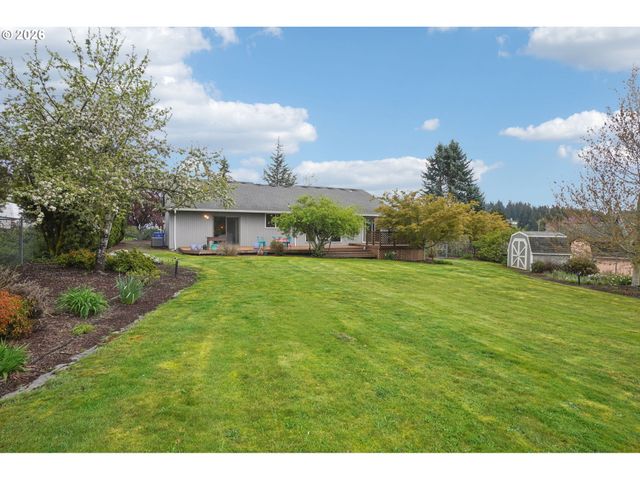 22735 Se NAOMI Dr, Damascus, OR 97089