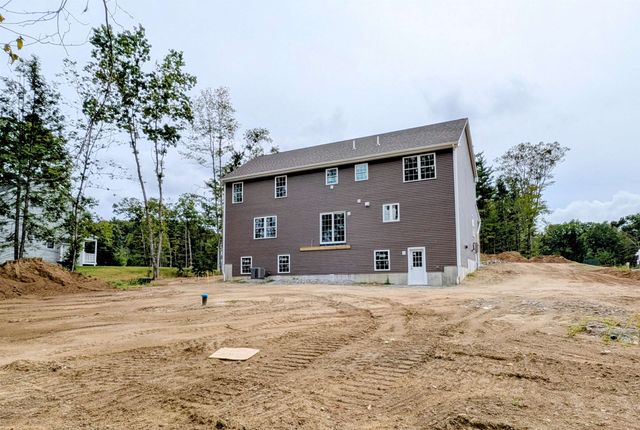 3 Blaisdell Court, Raymond, NH 03077