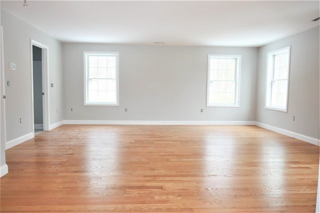 3 Blaisdell Court, Raymond, NH 03077