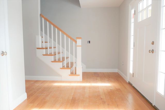 3 Blaisdell Court, Raymond, NH 03077