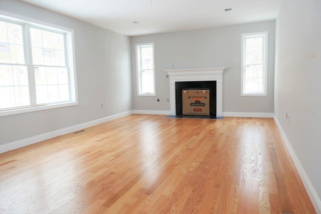 3 Blaisdell Court, Raymond, NH 03077