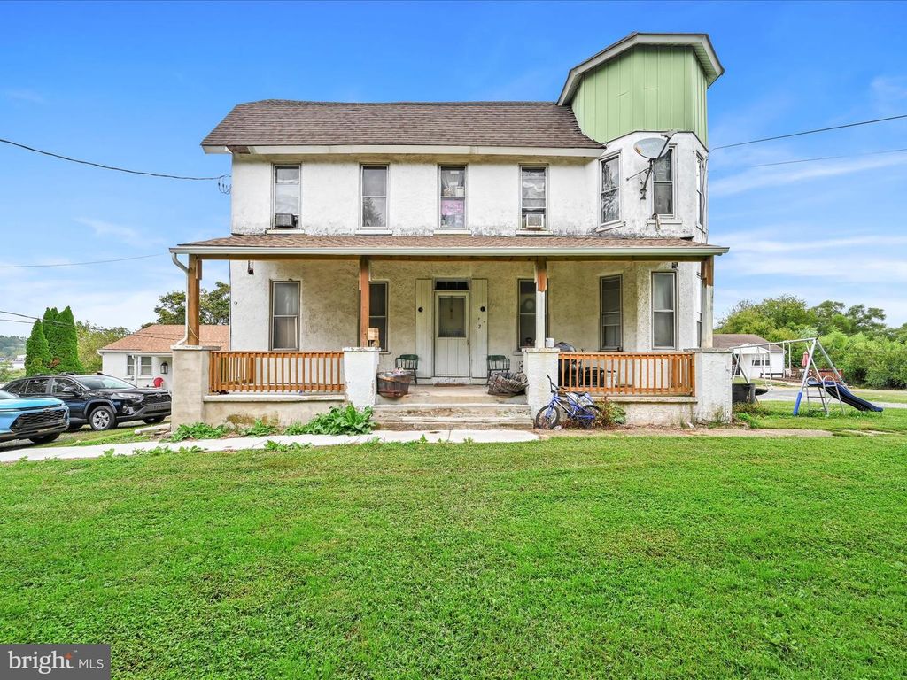 8831 GAP NEWPORT PIKE, Avondale, PA 19311