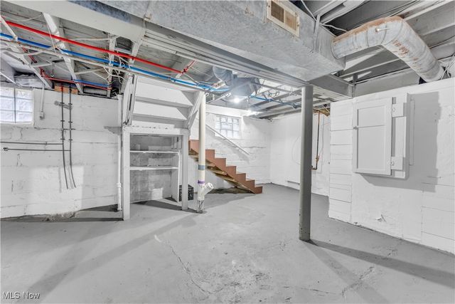 3820 W 34th Street, Cleveland, OH 44109