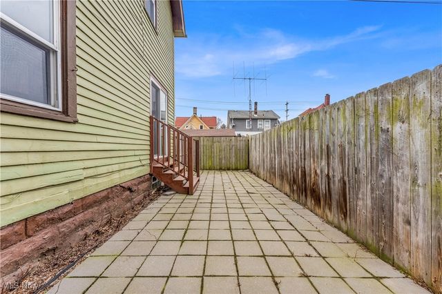 3820 W 34th Street, Cleveland, OH 44109