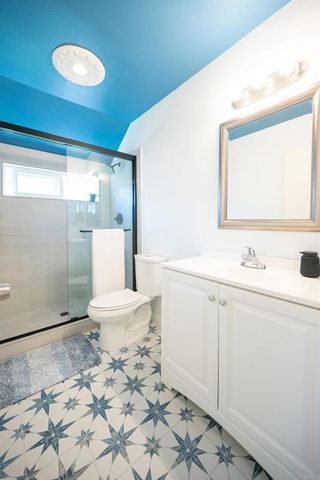 331 Windy Lane, Vista, CA 92083