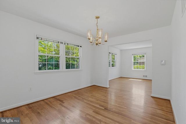 2827 VIXEN LN, Silver Spring, MD 20906