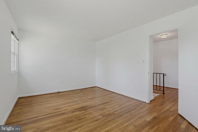 2827 VIXEN LN, Silver Spring, MD 20906