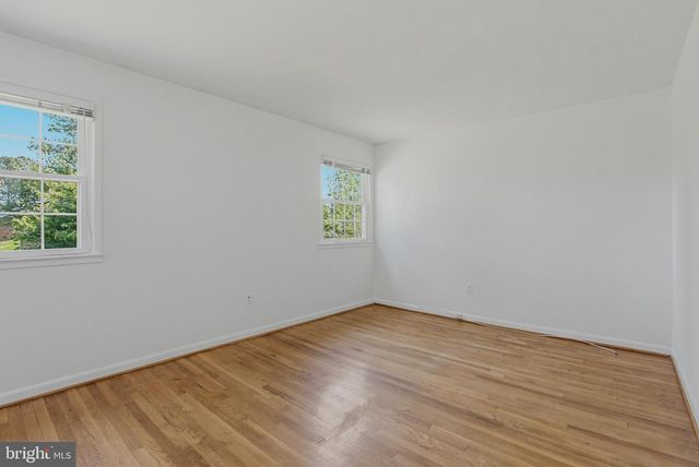 2827 VIXEN LN, Silver Spring, MD 20906